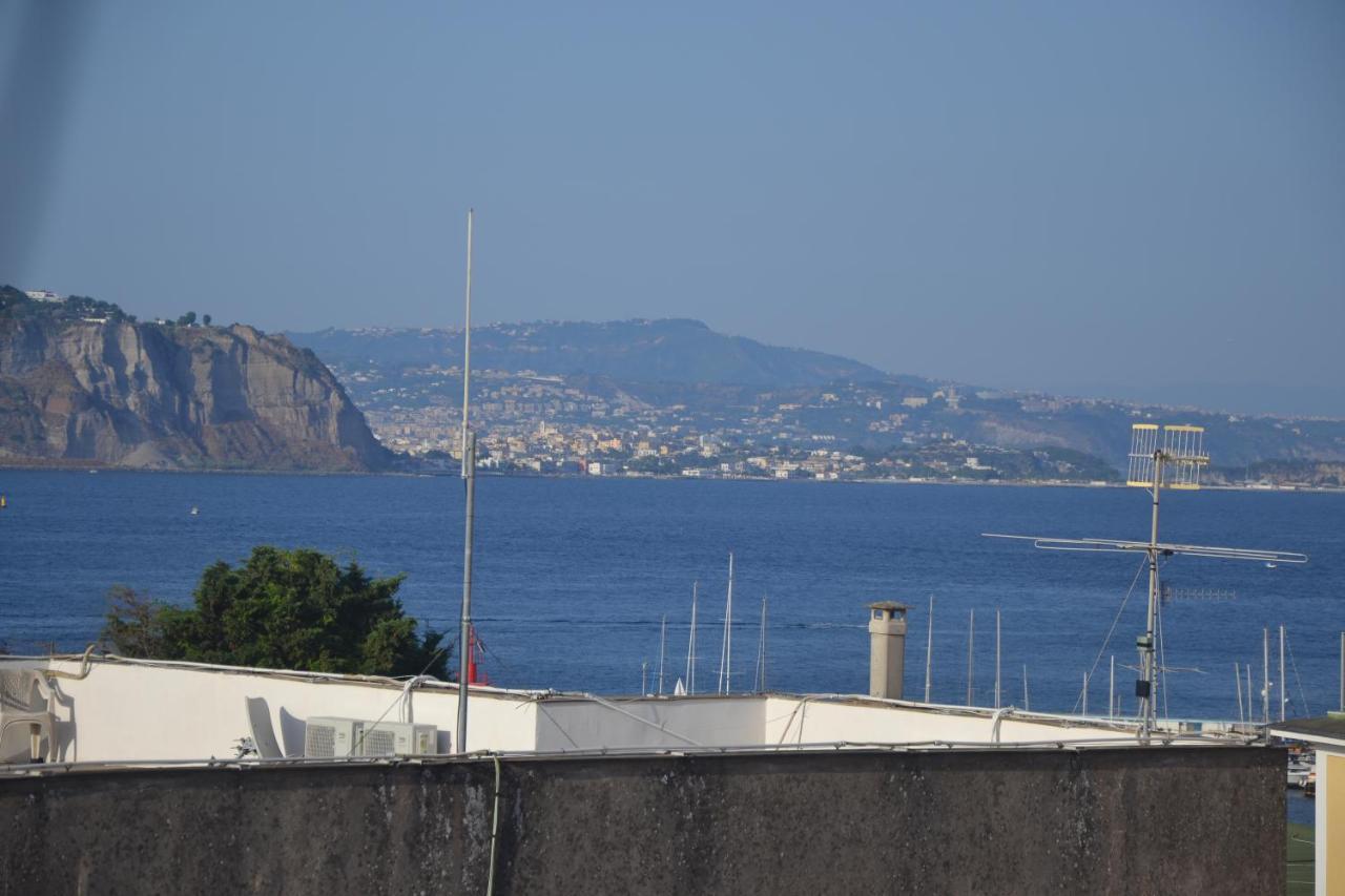 Hotel Dc House à Procida Extérieur photo
